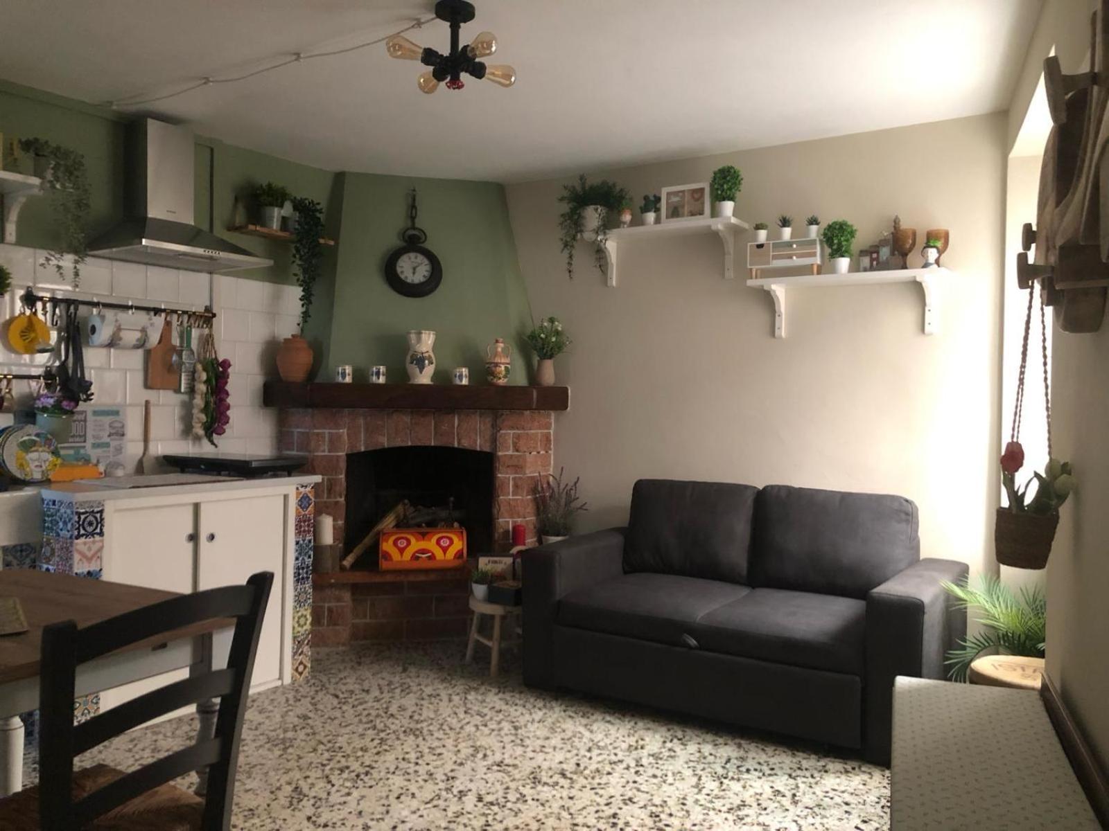 Villa La Casa Nel Borgo à Gragnana  Extérieur photo